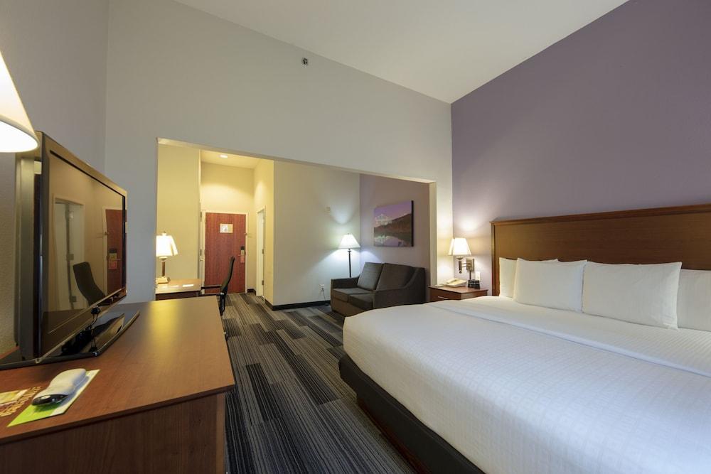 La Quinta By Wyndham Springfield Airport Plaza Hotel Buitenkant foto