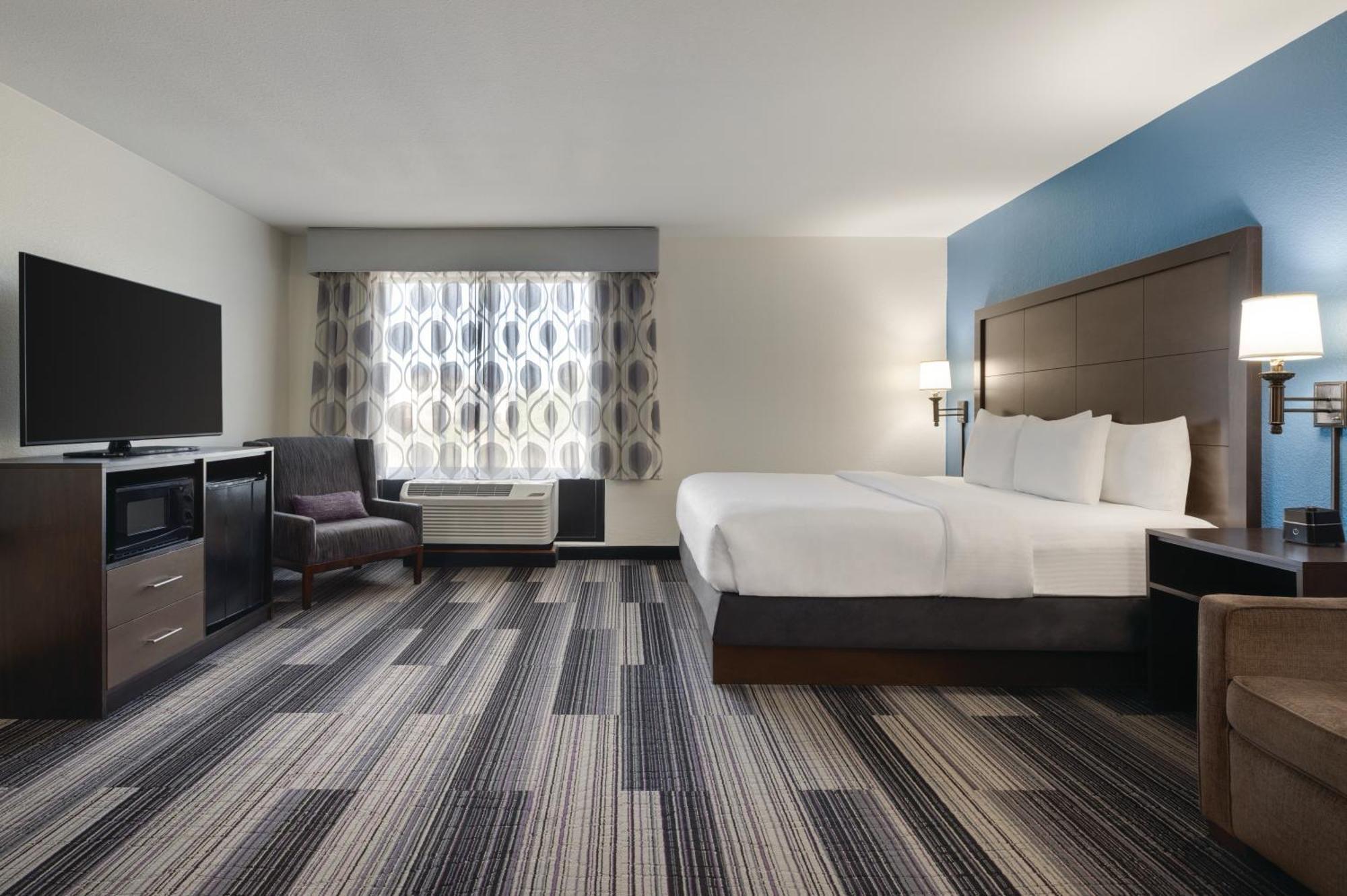 La Quinta By Wyndham Springfield Airport Plaza Hotel Buitenkant foto