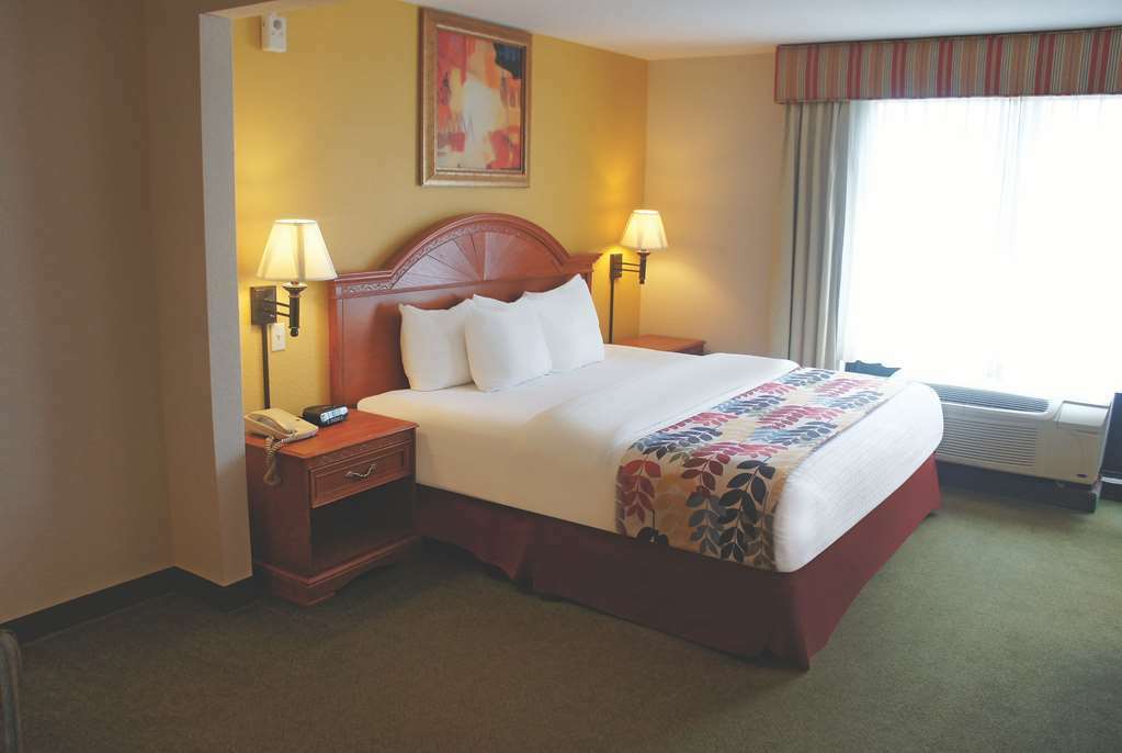 La Quinta By Wyndham Springfield Airport Plaza Hotel Kamer foto